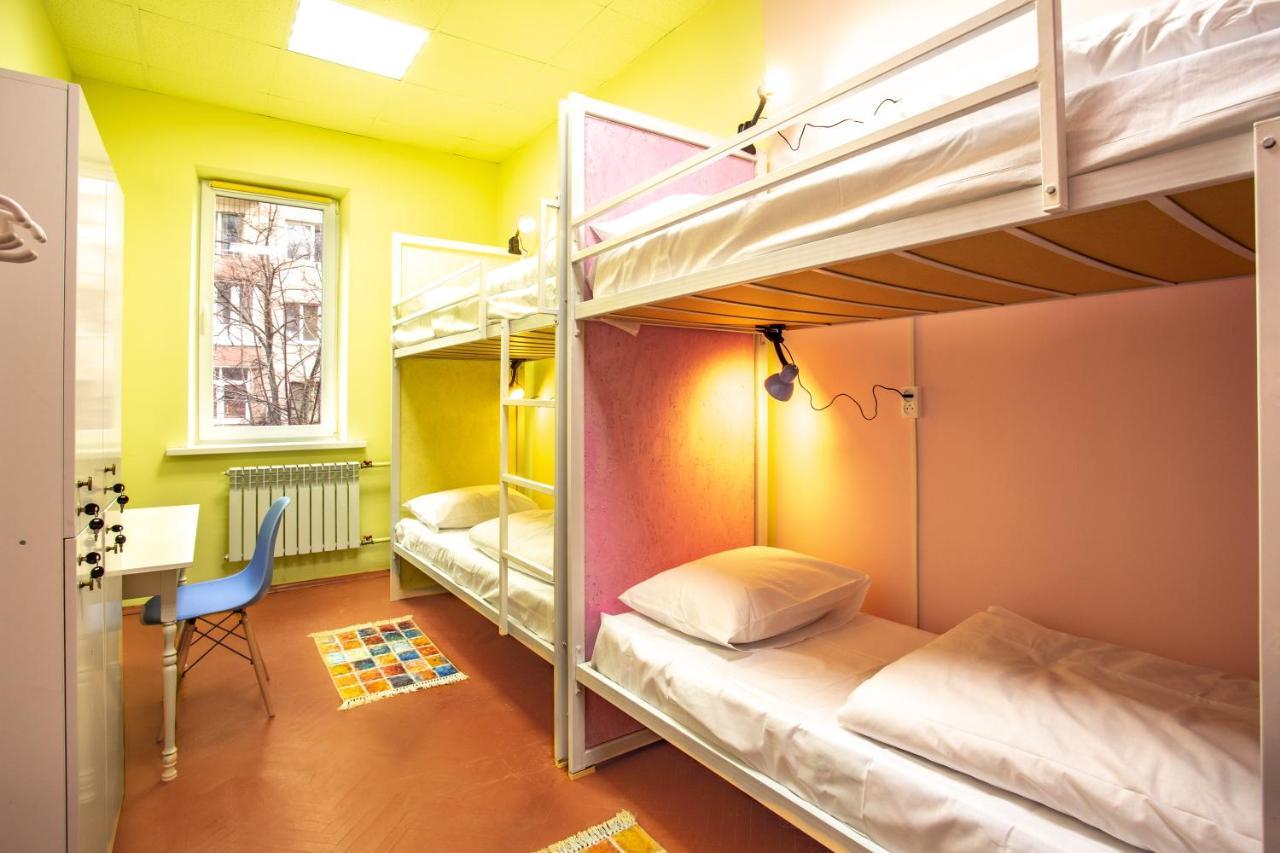 P2B Hostel & Bar Kiev Eksteriør billede